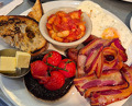Dinner at Two Magpies Bakery