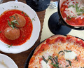 Dinner at Chicago, Illinois