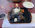 Dinner at Sumiyaki Hamburger Steak Gyusen (炭焼ハンバーグ 牛船)