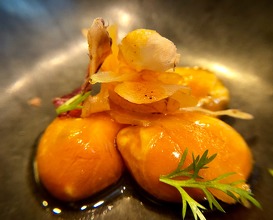 Mussels in carrot “escabeche” 