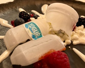 The broken jar of yogurt, “Gatzatua” and berries 