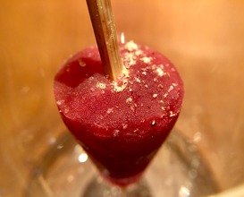 Pomegranate lolly (palate cleanser) 
