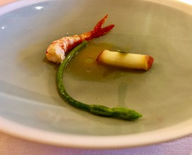 Gamberoni , asparagus, Bellini 
