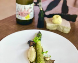Asparagus rolled in gremolata, pistachio mousseline 