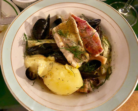 Fish stew, fennel, saffron, aioli