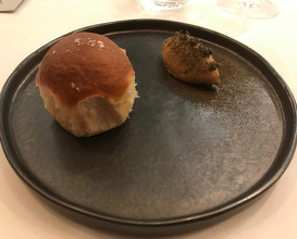 Parkerhouse bread and beef butter