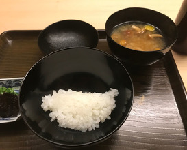 Snow crab orgie in Kanazawa, dinner at 片折 Kataori