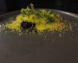Red Cabbage, Smoked Hollandaise, Cured Yolk