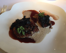 Striploin- rostbraten, with marjoram- shallots and trumpet mushrooms