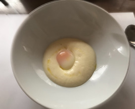 Maní Egg
cooked at 63°C (145°F) for one hour
and a half sided by pupunha palm froth