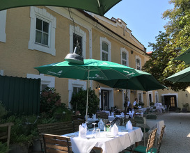 Lunch at Gasthof Schloss Aigen
