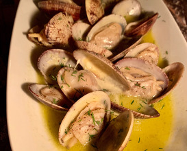 Sautéed clams 