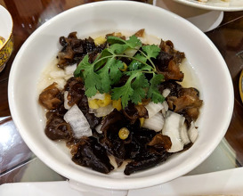 Dinner at Guan Fu Szechuan 官府川菜