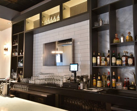James Restaurant and Bar
