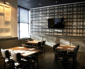 James Restaurant and Bar