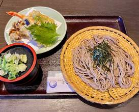 Lunch at やぶ新橋店