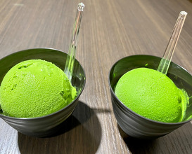 Best matcha ice creams in the world and there are seven choices!