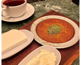 Dinner at Taksim Faruk Güllüoğlu