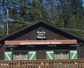 Lunch at Baita Piè Tofana
