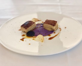 Pig belly caramelised, purple mashed potato 