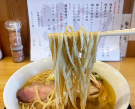Dinner at 彩色ラーメン きんせい 夢風