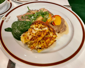 Lunch at Sacher Restaurant „Grüne Bar“