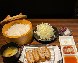 Dinner at キムカツ京都烏丸店 kimukatsu 키무카쯔 교토점