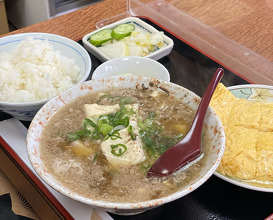 Dinner at 一富士食堂