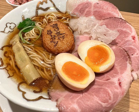 Dinner at 野口太郎ラーメン