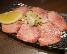 Dinner at 神戸屋 メトロ新宿駅店