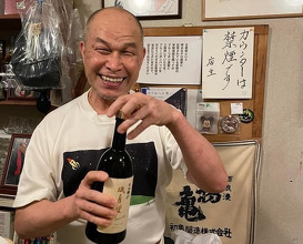 Late night sake Orgie at 酒たまねぎや Sake Yamanegi Ya