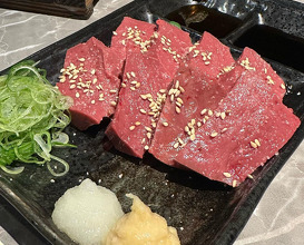 Dinner at 赤身肉・塩ホルモン　天平（tenpei）四条畷本店