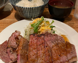 Dinner at 仔牛