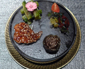 Dinner at Lion Rock at Royal Plaza Hotel - 獅房菜