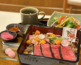 Dinner at 三田屋本店―やすらぎの郷―りんくうプレミアム・アウトレット店