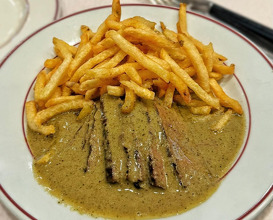 Dinner at Le Relais De Venise - l'Entrecote