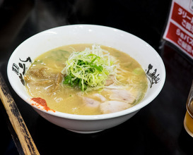 Dinner at 麺屋 丈六 (Joroku in Osaka)