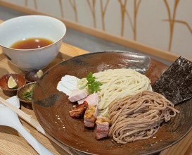 Dinner at らぁ麺 飯田商店