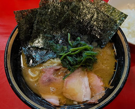 Dinner at 家系総本山 吉村家