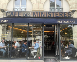 Lunch at Café des Ministères