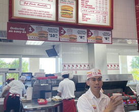 Lunch at In-N-Out Burger