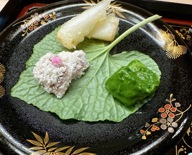 Lunch at Kataori (片折)
