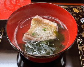 Lunch at Kataori (片折)