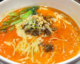 Dinner at 幸福飯店（ハッピーハンテン）ルクア大阪
