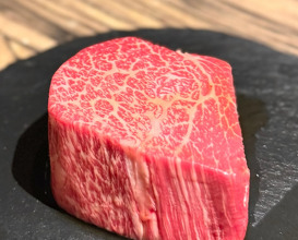Dinner at 焼肉ジャンボはなれ