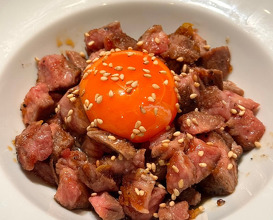 Dinner at 焼肉ジャンボはなれ