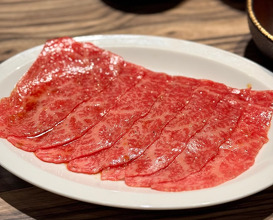 Dinner at 焼肉ジャンボはなれ
