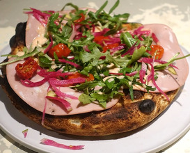 Dinner at 400do PIZZA TOKYO