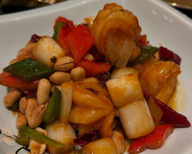 Dinner at Feng Wei Ju Starworld