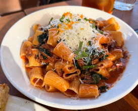 Dinner at a Mano